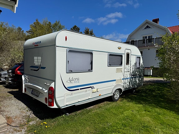 Adria Adora 512 UL 2 of 5