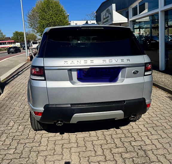Land Rover Range Rover Sport 4 of 4