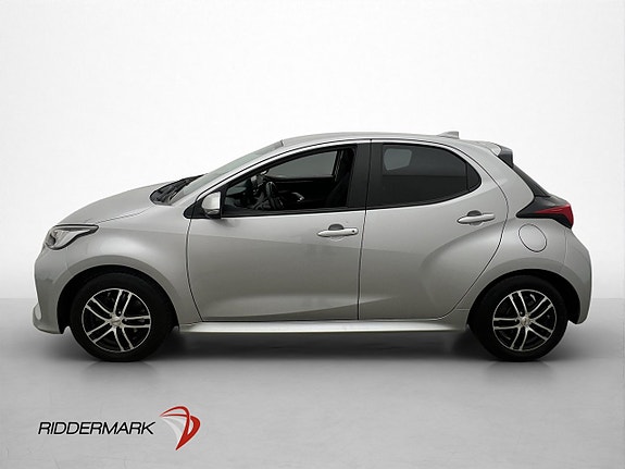 Toyota Yaris 3 of 30