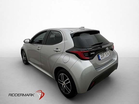 Toyota Yaris 5 of 30
