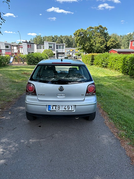 Volkswagen Polo 5 of 5