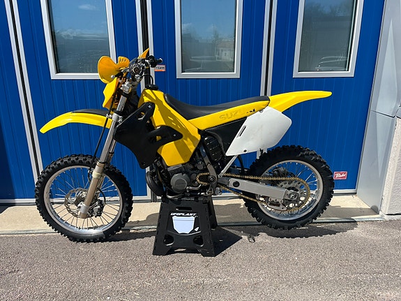 Suzuki 250 RMX Enduro 2 of 7
