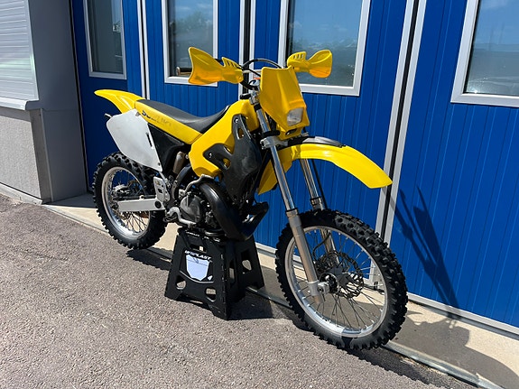 Suzuki 250 RMX Enduro 4 of 7