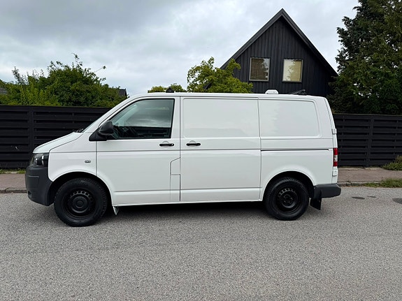 Volkswagen Transporter 3 of 5