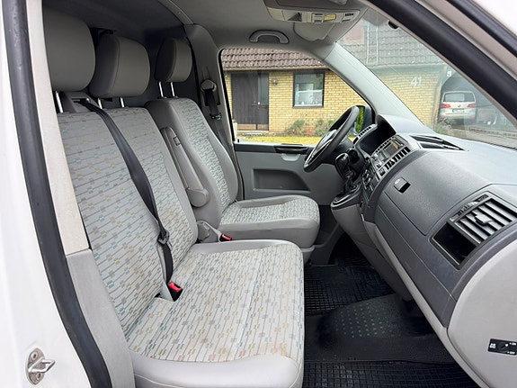 Volkswagen Transporter 6 of 6