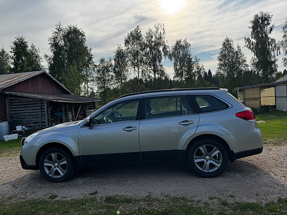 Subaru Outback 5 of 5
