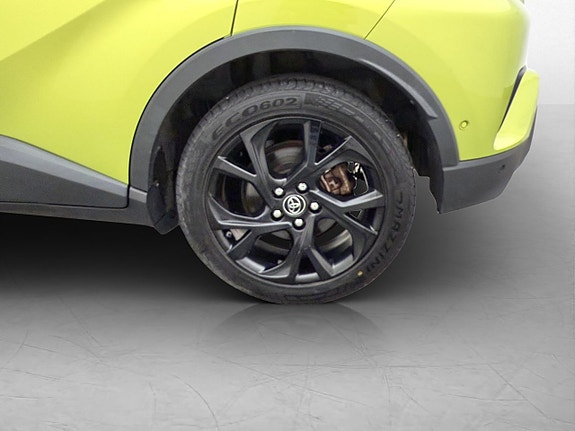 Toyota C-HR 19 of 30