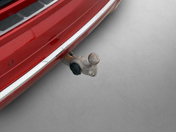 Volvo XC60 12 of 27