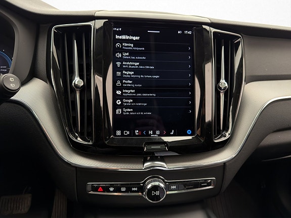 Volvo XC60 24 of 27