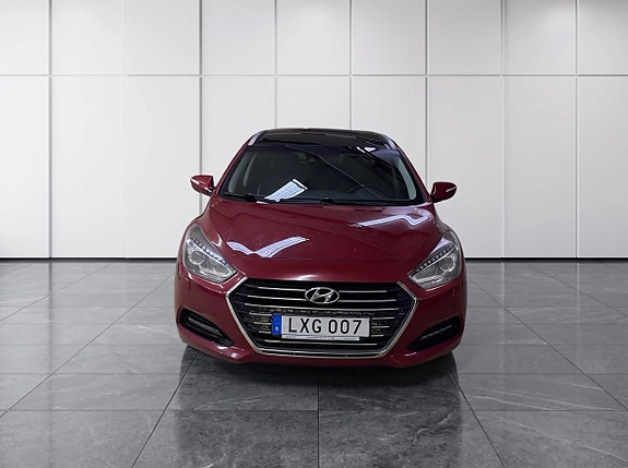 Hyundai i40 2 of 7