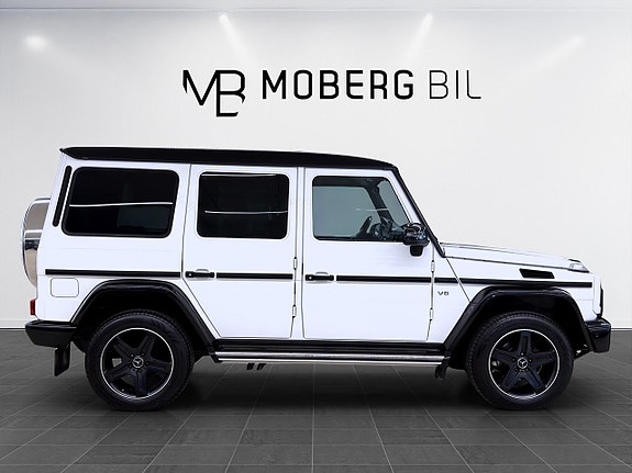 Mercedes-Benz G500 4 of 19