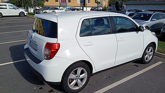Toyota Urban Cruiser 12 of 13