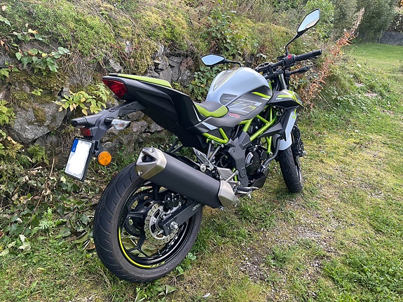 Kawasaki Z125 4 of 9