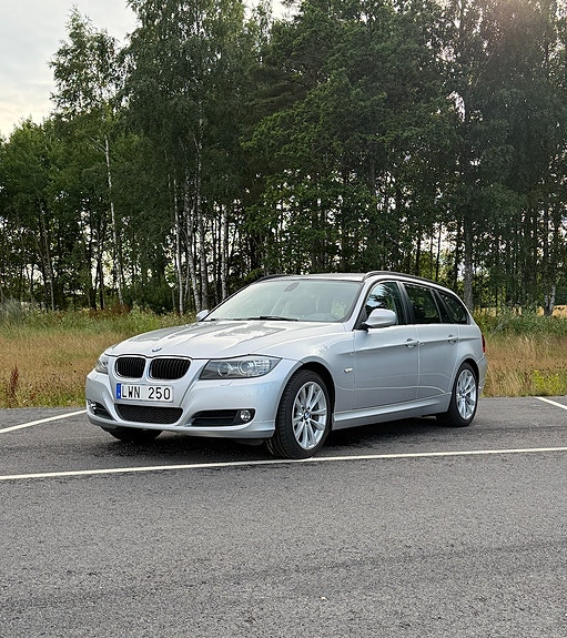 BMW 320d 2 of 9