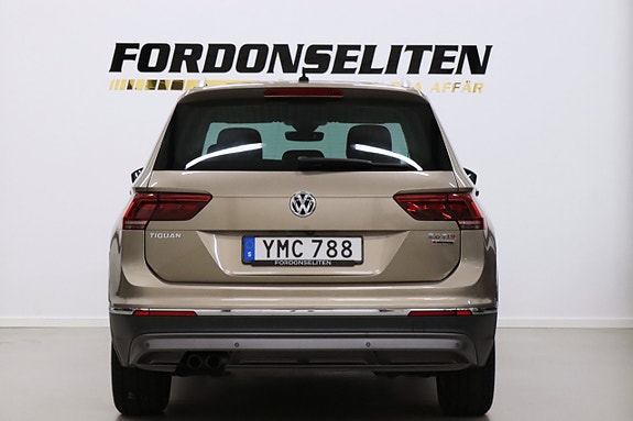 Volkswagen Tiguan 5 of 27