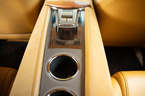 Fisker Karma 14 of 19