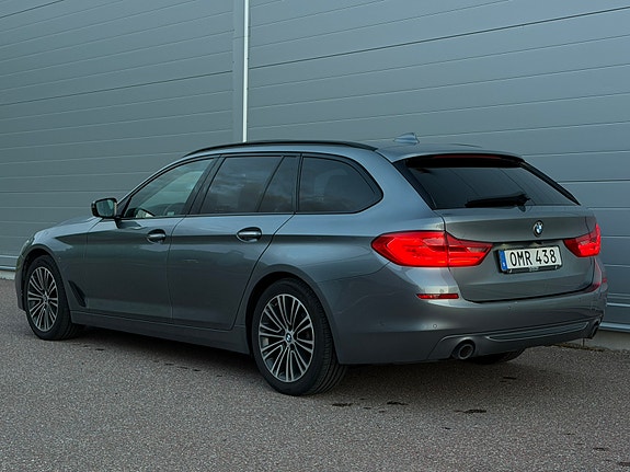 BMW 520d 3 of 10