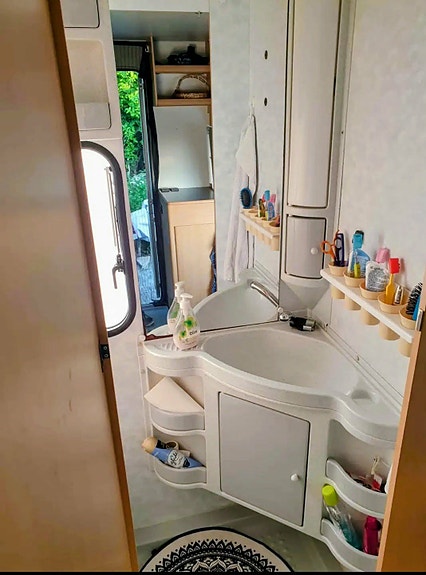 Adria PK542 8 of 14