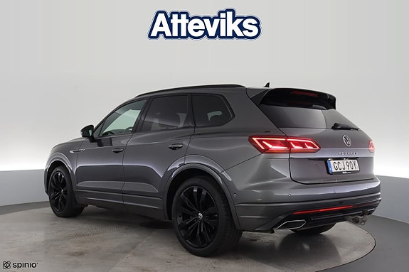 Volkswagen Touareg 25 of 27