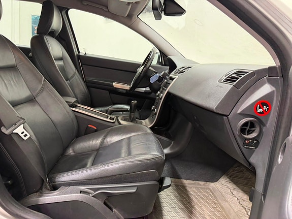 Volvo V50 9 of 18