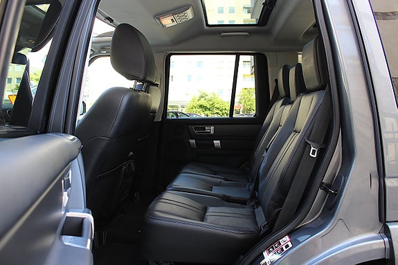 Land Rover Discovery 4 25 of 30