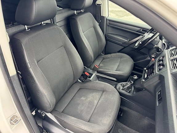 Volkswagen Caddy Maxi 11 of 20