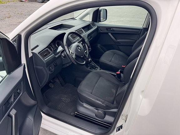 Volkswagen Caddy Maxi 9 of 20