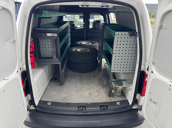 Volkswagen Caddy Maxi 17 of 20