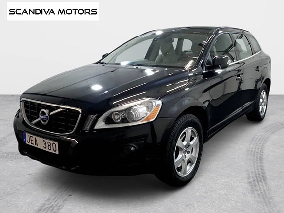 Volvo XC60 4 of 21
