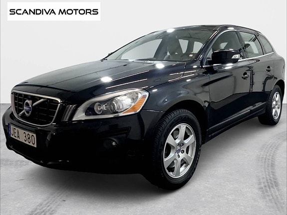 Volvo XC60 8 of 21