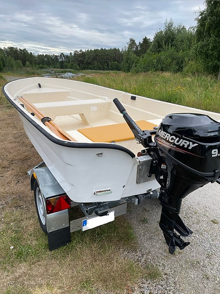 Crescent 405, Mercury 4-takt 9,9hk med 80km/h-trailer 4 of 4