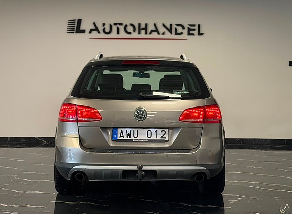 Volkswagen Passat Alltrack 5 of 5