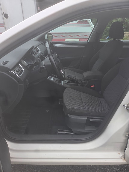 Skoda Octavia 4 of 5