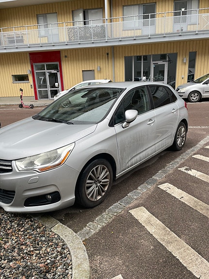 Citroen C4 2 of 5