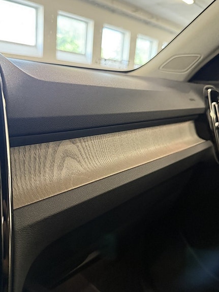 Volvo XC40 18 of 22