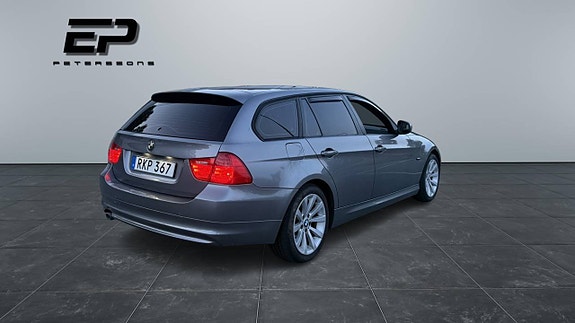 BMW 318d 4 of 8