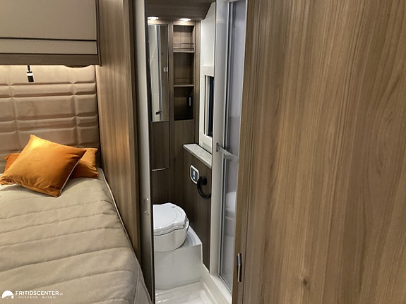 Kabe Novum Compact 720 LXL / 3500 kg B -körkort 12 of 18
