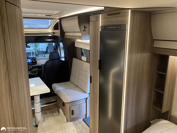 Kabe Novum Compact 720 LXL / 3500 kg B -körkort 15 of 18
