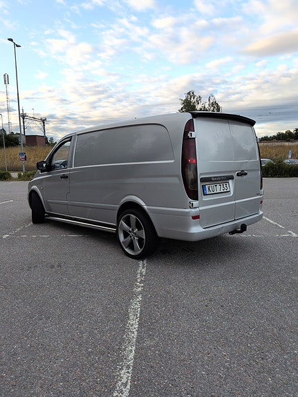 Mercedes-Benz Vito 111 8 of 19