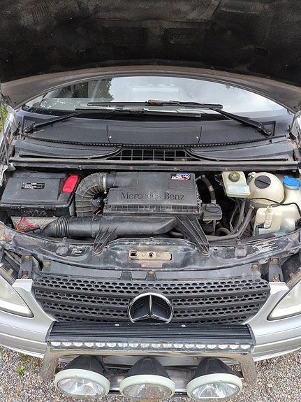Mercedes-Benz Vito 111 13 of 19