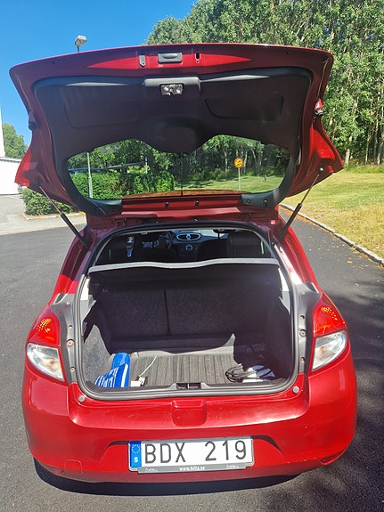 Renault Clio 8 of 8