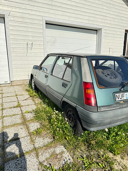 Renault 5 5 of 5