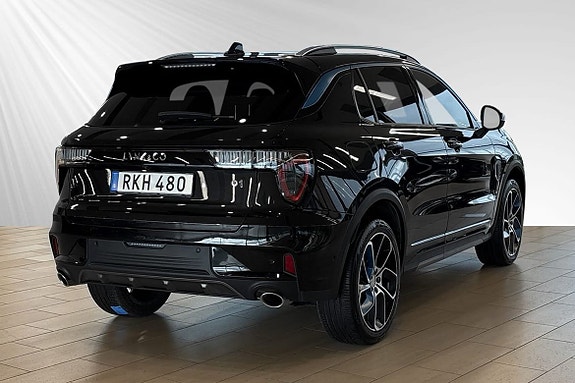 Lynk & Co 01 4 of 5
