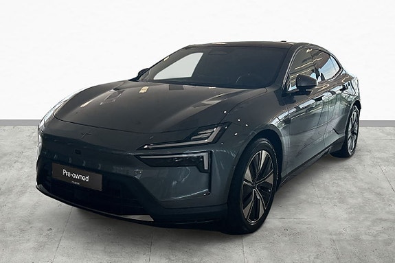 Polestar 4 7 of 30