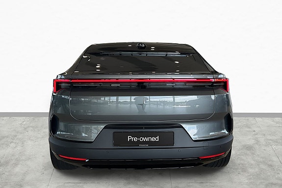Polestar 4 5 of 30
