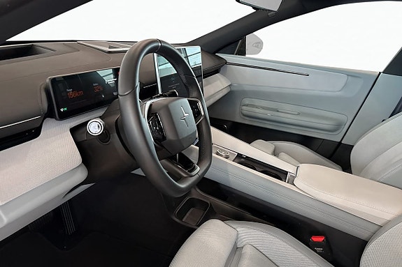 Polestar 4 11 of 30