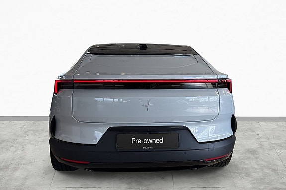 Polestar 4 5 of 5