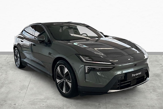 Polestar 4 10 of 30