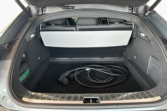 Polestar 4 18 of 30