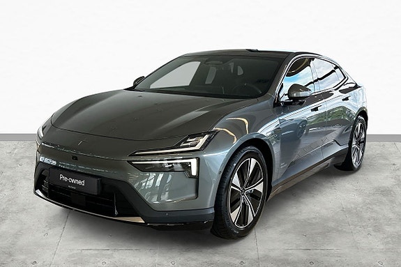 Polestar 4 7 of 30